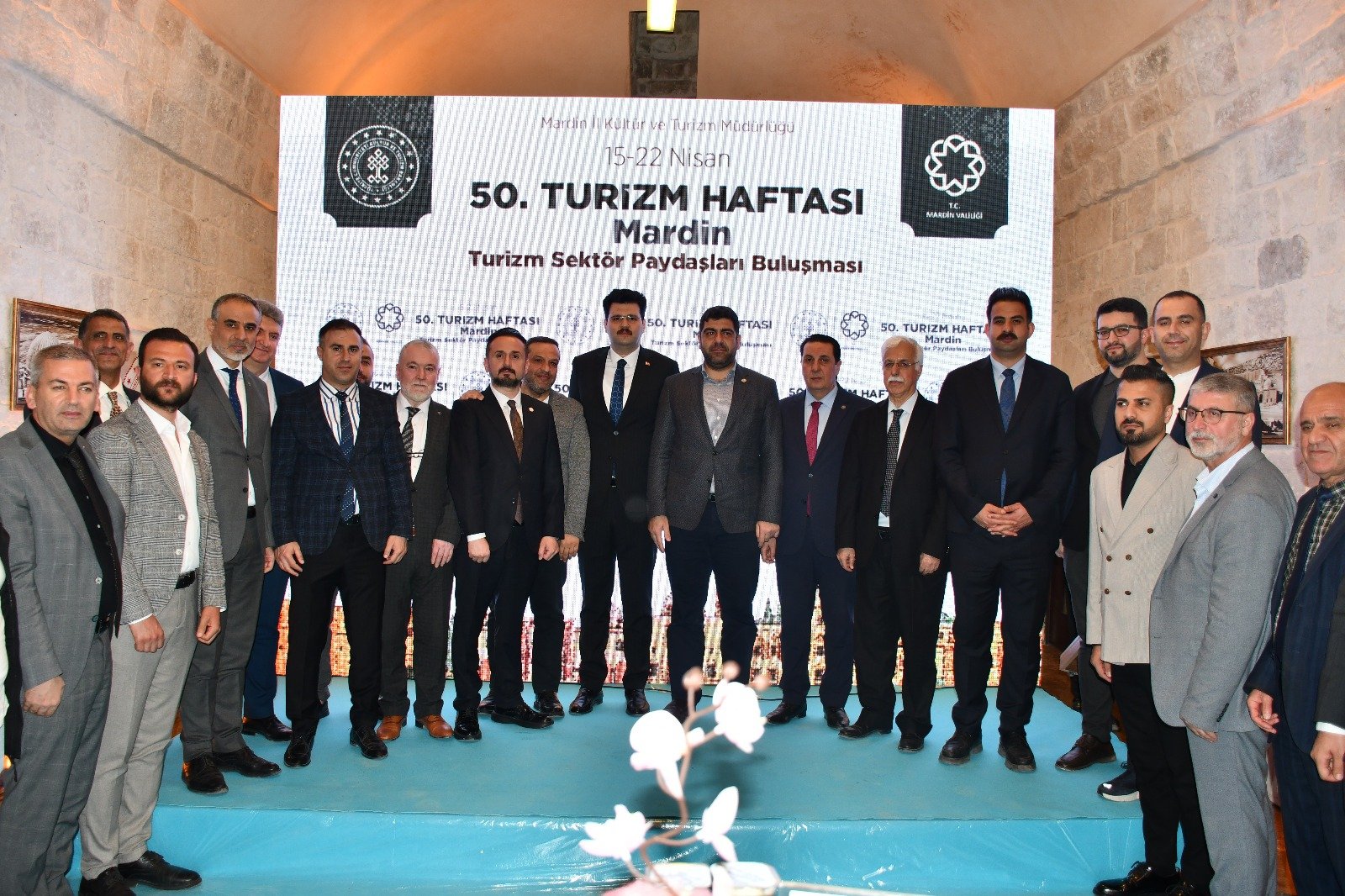 turizm haftası etkinliğini Mardin’de başlattık emeği gecen herkesi kutluyoruz tüm turizm paydaşlarımıza iyi sezonlar diliyoruz.